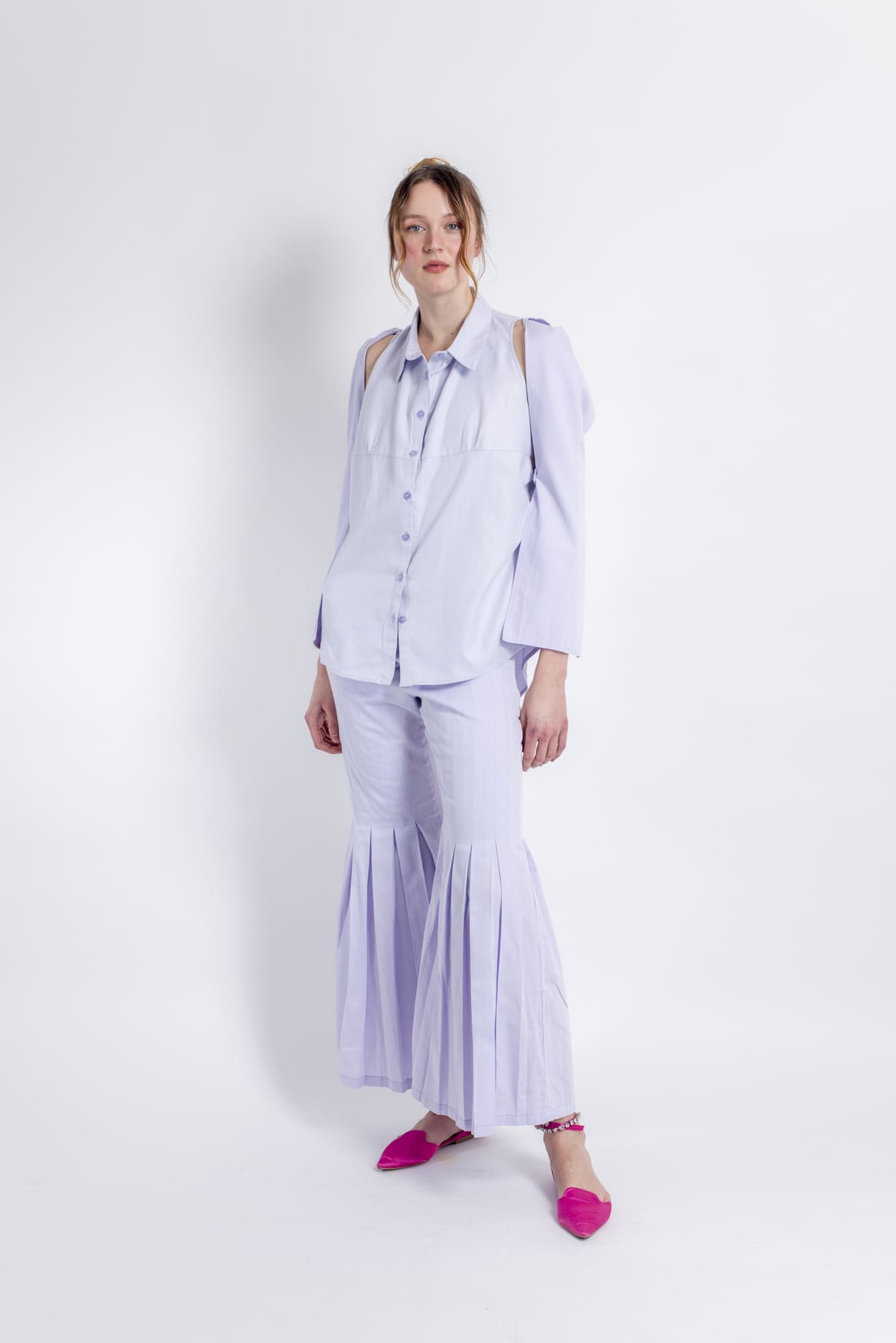 Modular Shirt with Adjustable Drawstring and Violet Cape