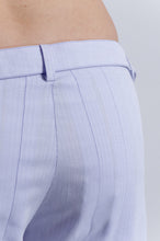 Load image into Gallery viewer, Lilac Ankle Length Pleated Trousers
